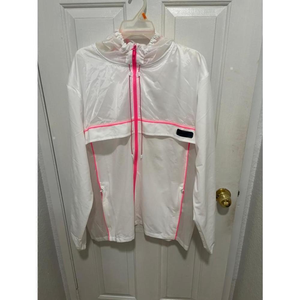 Under Armour Run Anywhere Packable 1374229 man white jacket size XXL NWOT $120